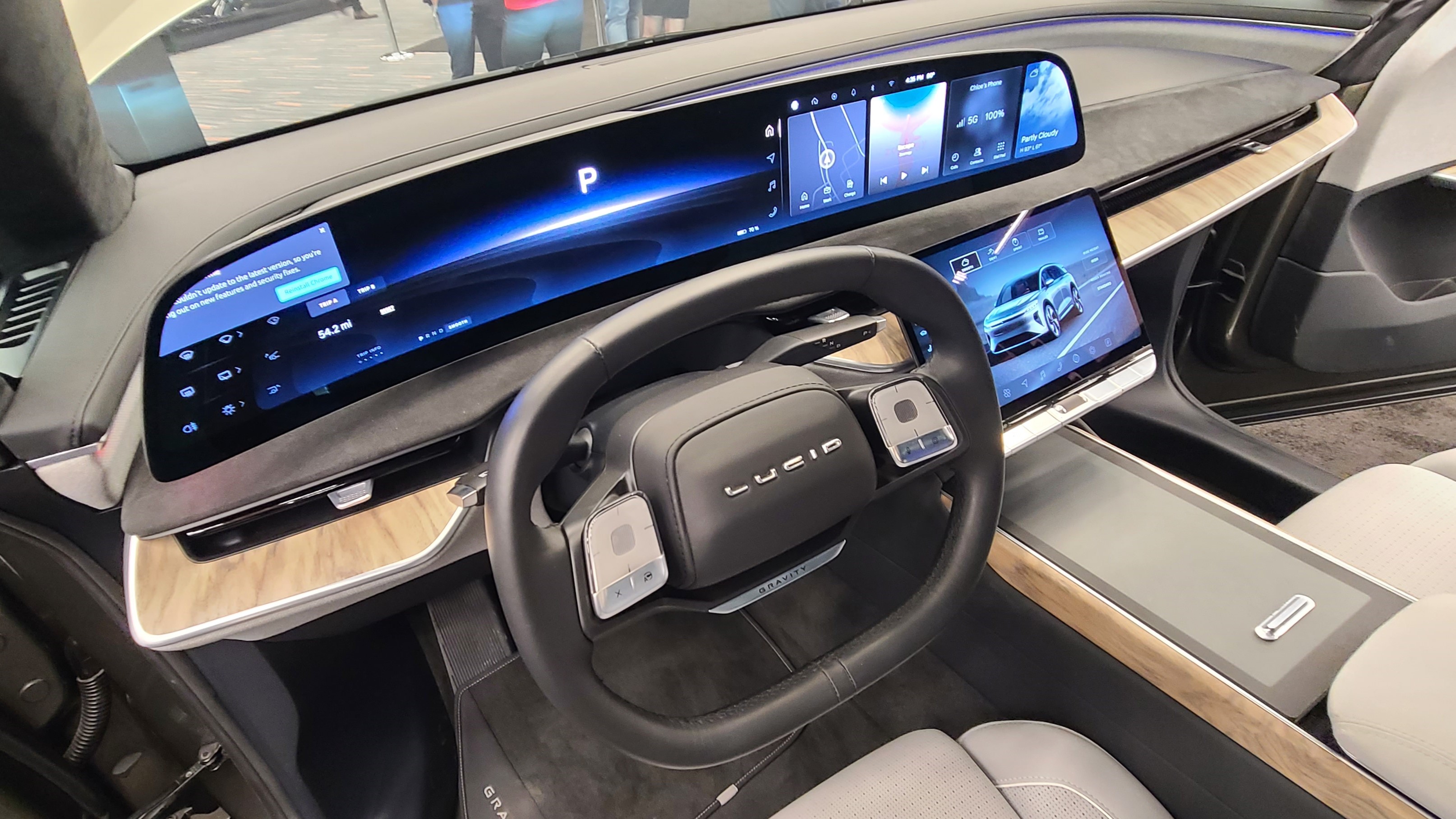 Salon-Auto-Montréal-2025-NF-Lucid-Gravity-Habitacle.jpg