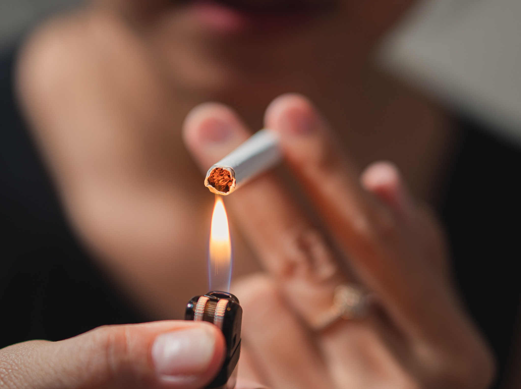 Fumeurs ou ex-fumeurs: vous pourriez avoir droit  des milliers de dollars  en ddommagement | Protgez-Vous.ca