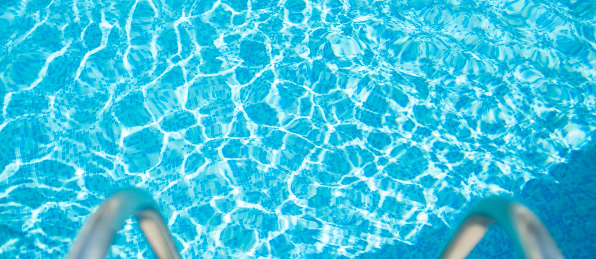 Cas vécu : Club Piscine condamnée pour une piscine usée prématurément