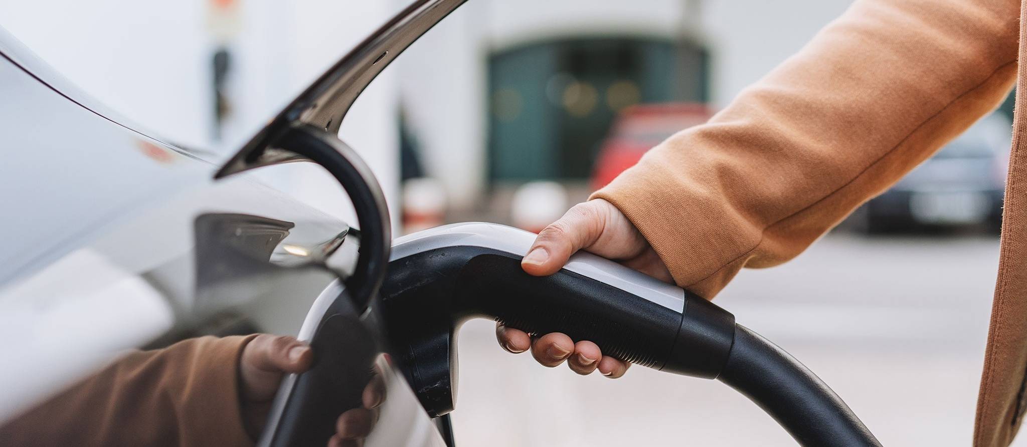 Véhicules électriques: subventions provinciales et fédérales (2026)