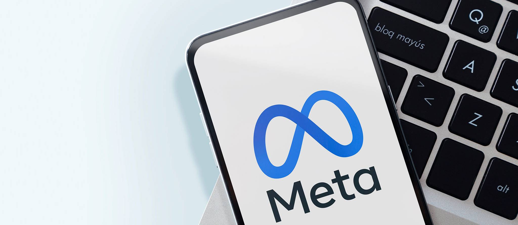 Fausses pubs sur Facebook : feu vert au recours contre Meta