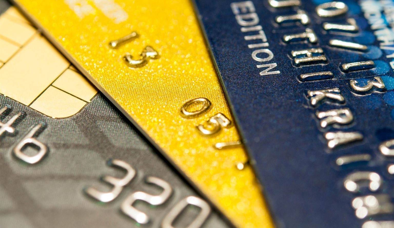 Devises étrangères sur cartes de crédit: réclamez votre dû!