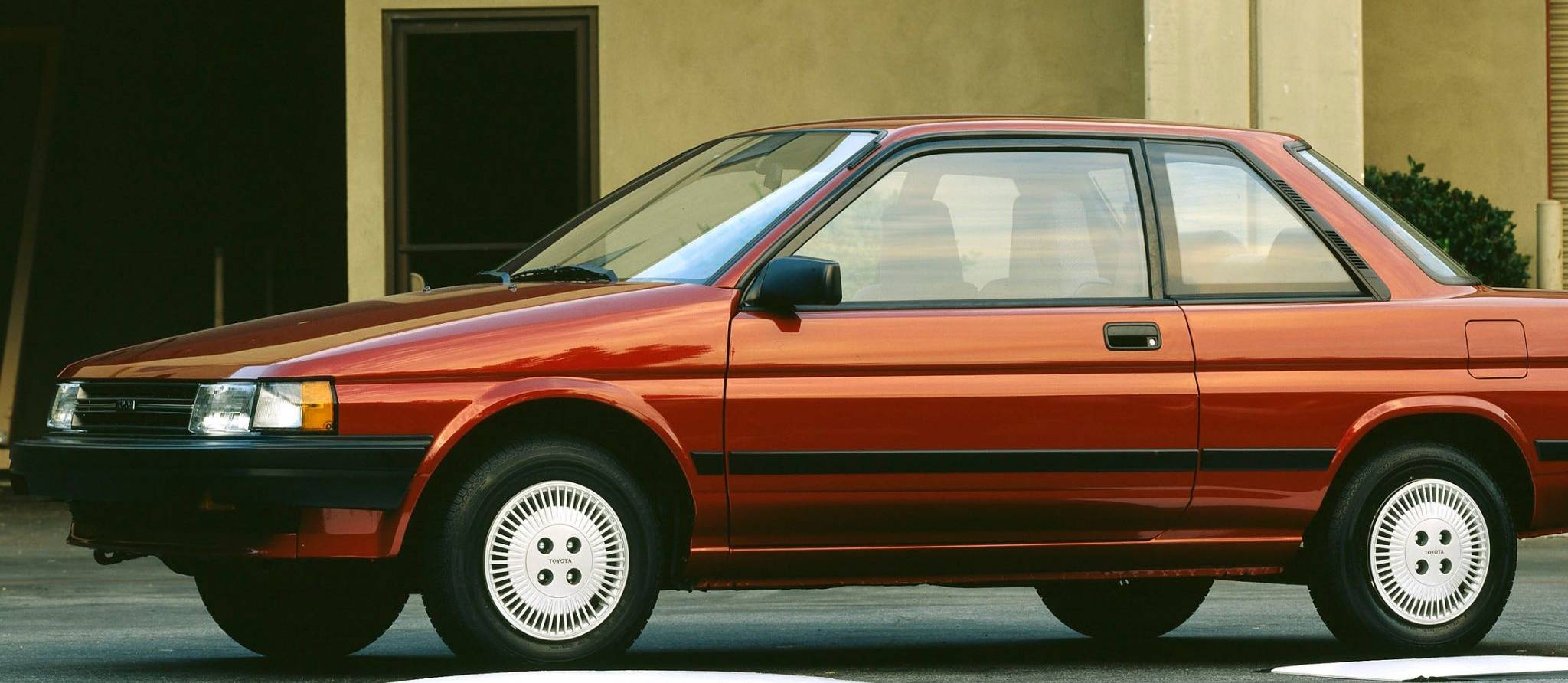 «Ça marche, Pontiac !» – et autres slogans marquants de l’automobile au Québec