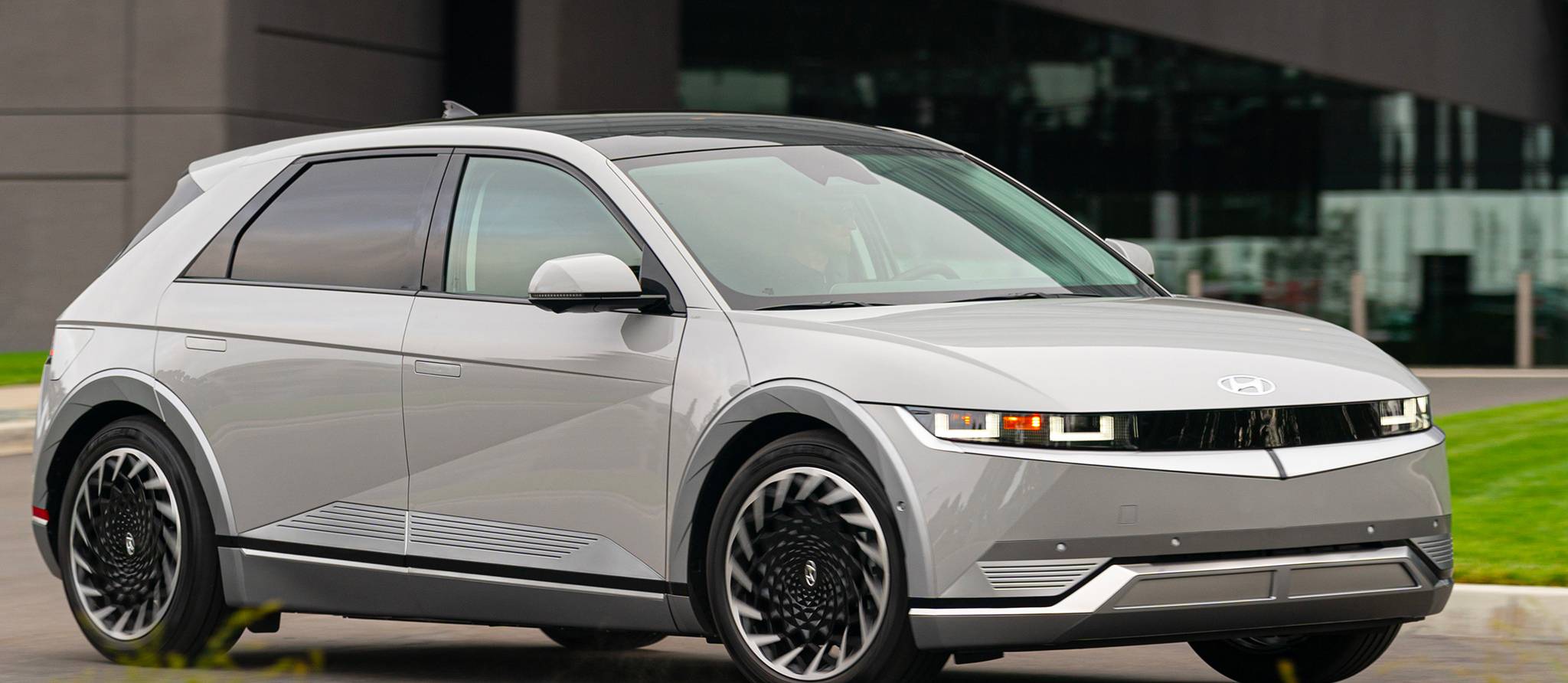 Sept VUS électriques et hybrides qui valent le coup