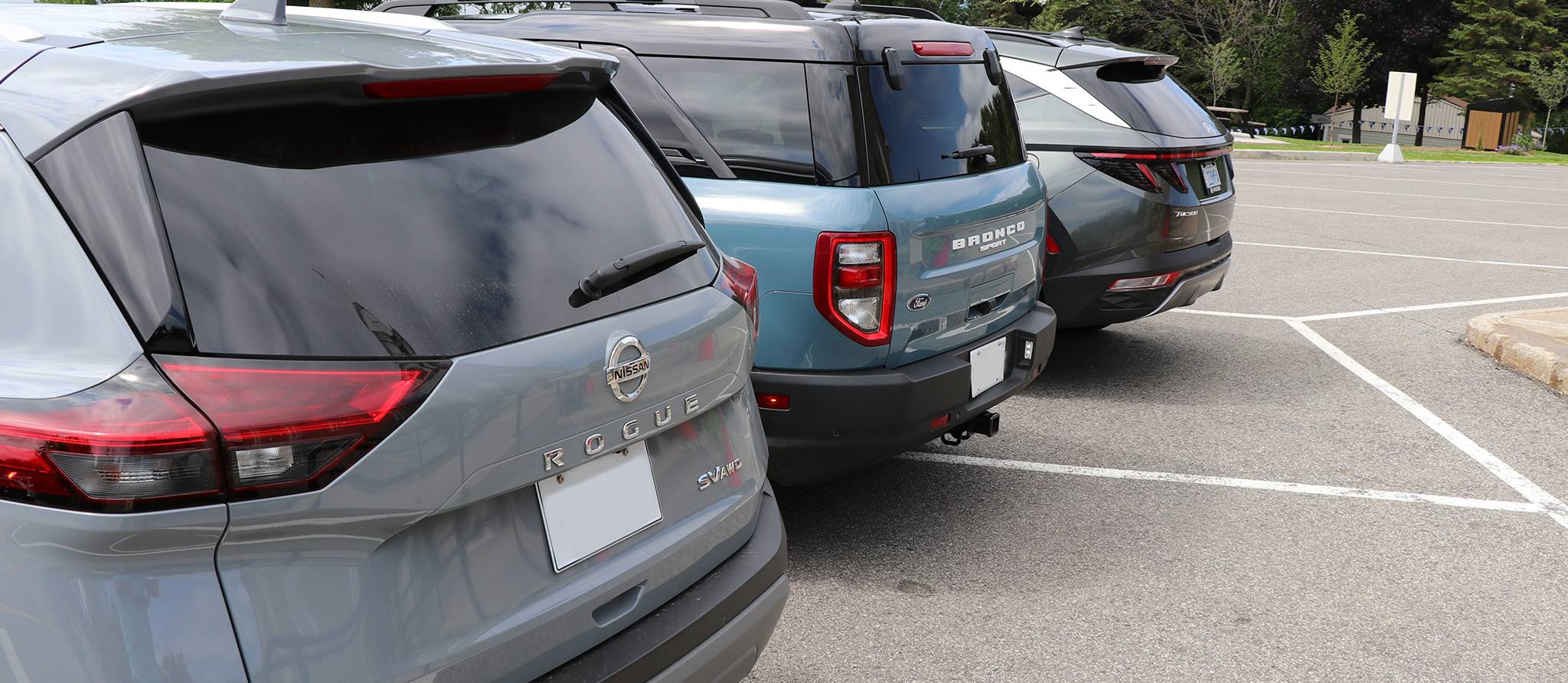 Achat VS location: comparatif des VUS compacts Hyundai Tucson hybride 2022, Mitsubishi Outlander 2022, Nissan Rogue 2021 et Ford Bronco Sport 2021