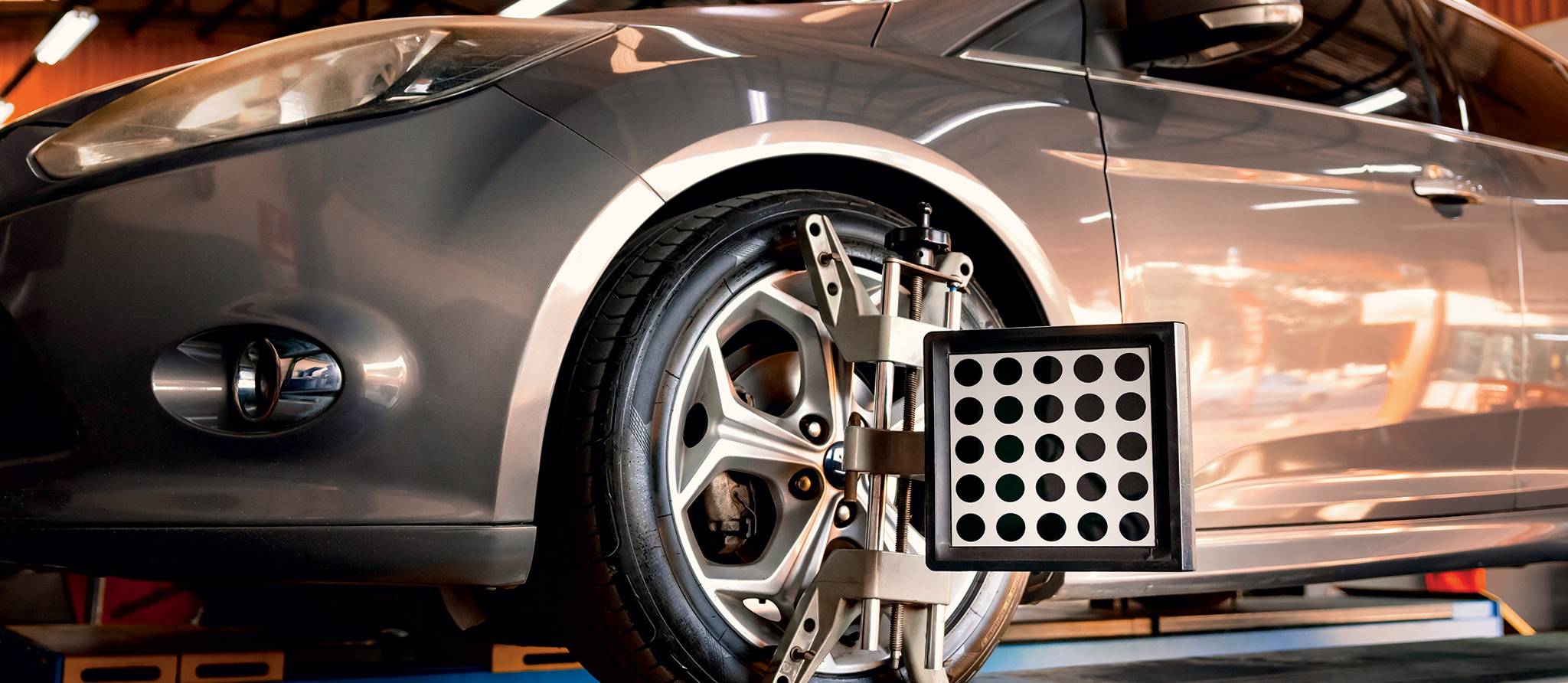 Doit-on faire un alignement des roues chaque année?