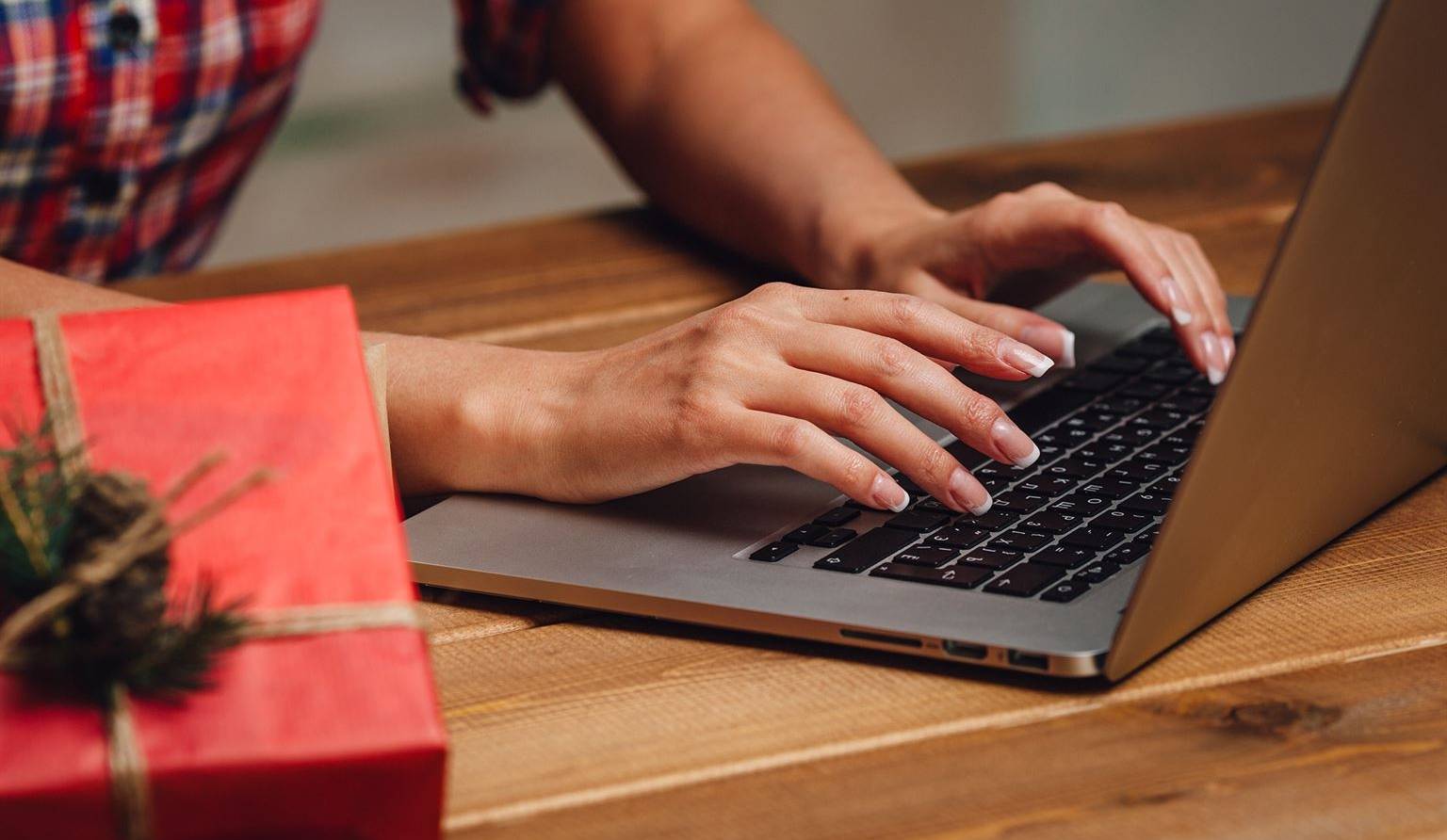 Conseils pour acheter vos cadeaux de Noël en ligne sans risque