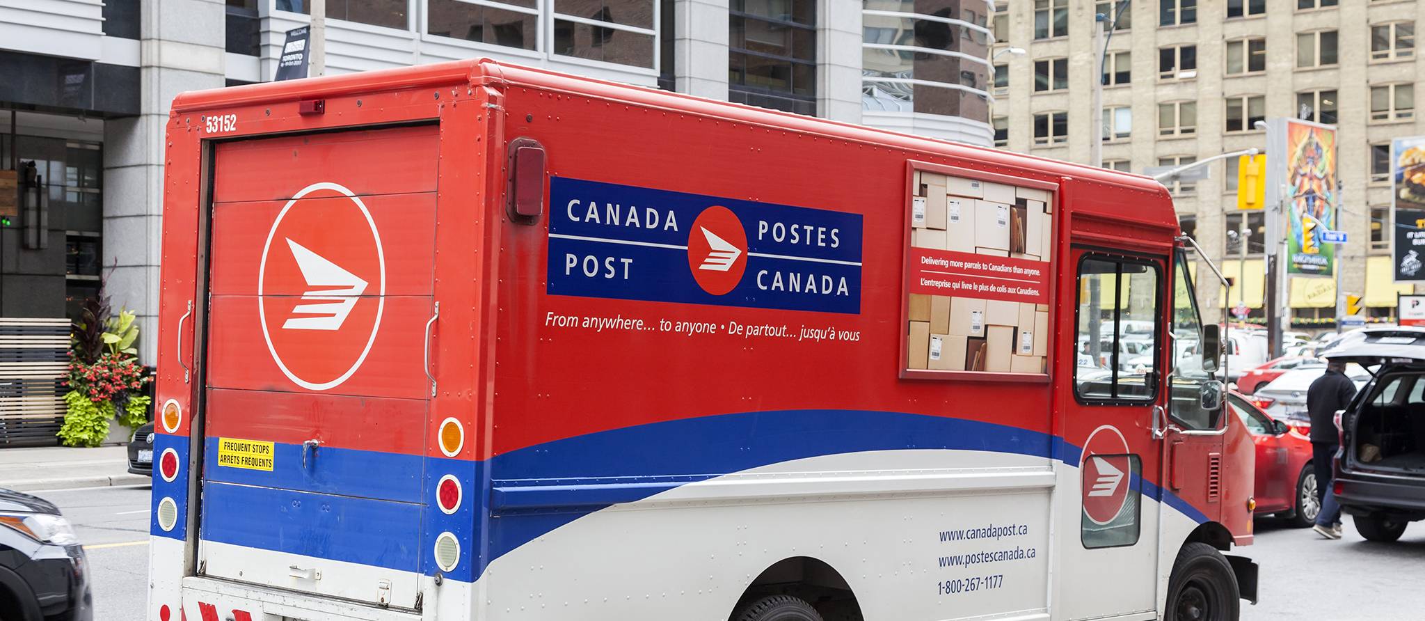 Livraison rapide de Postes Canada: de l’argent jeté par les fenêtres?