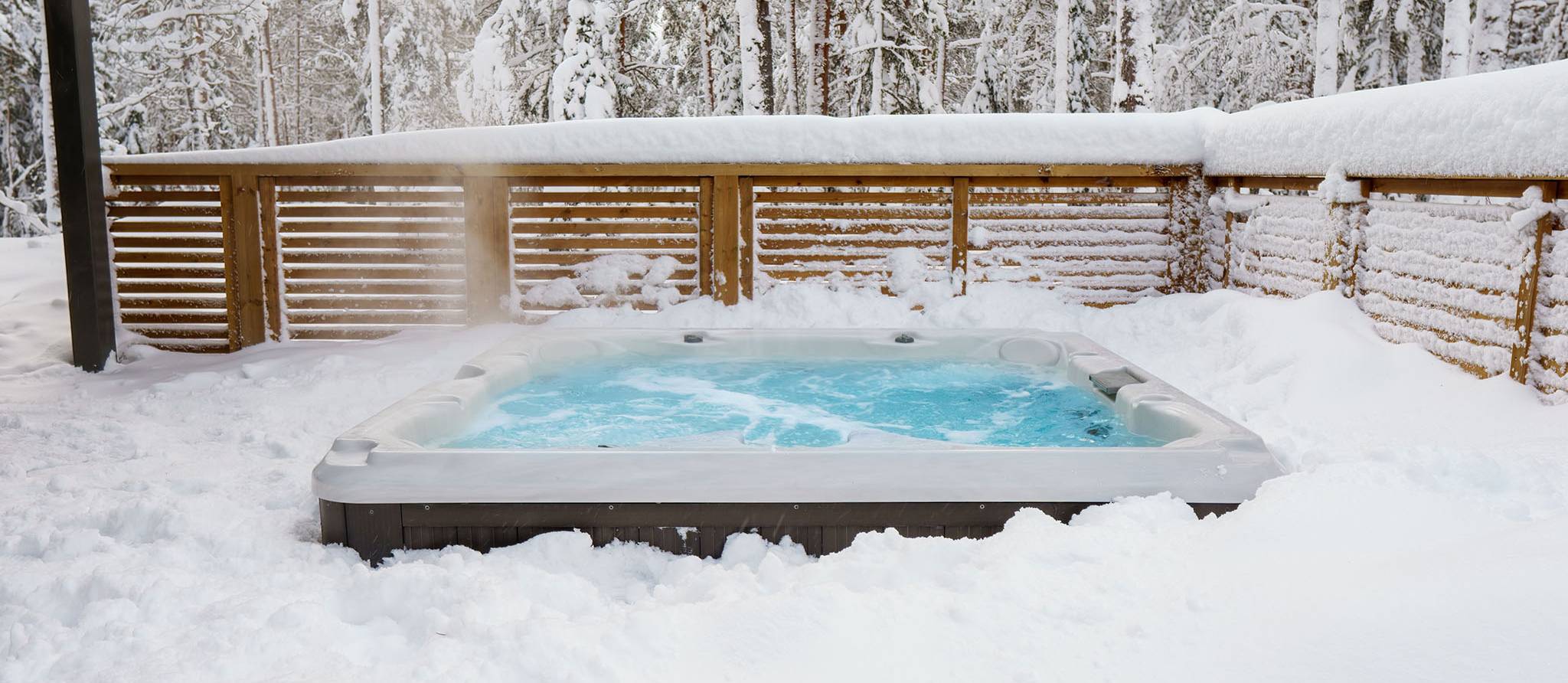 Comment entretenir votre spa l’automne et l’hiver