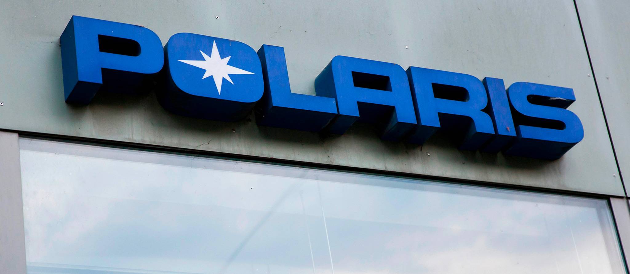 Polaris rappelle plus de 230 000 motoneiges