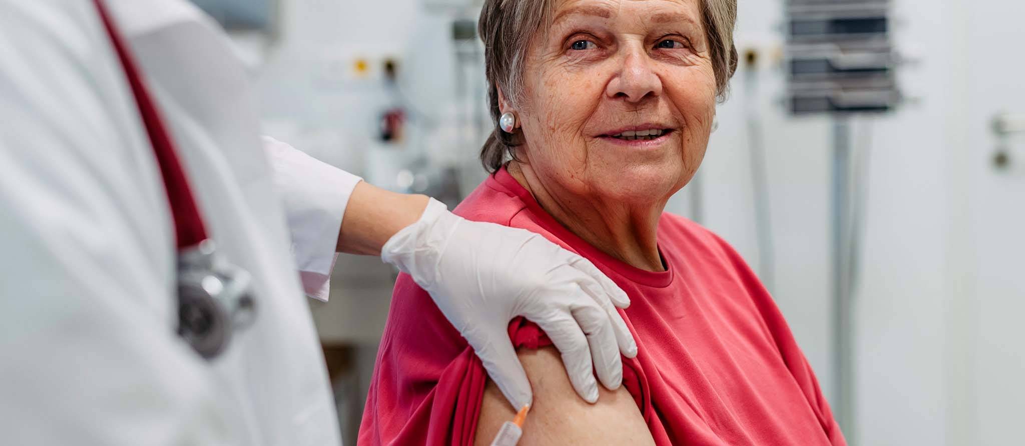 VRS : seuls les nourrissons et certains aînés seront immunisés sans frais