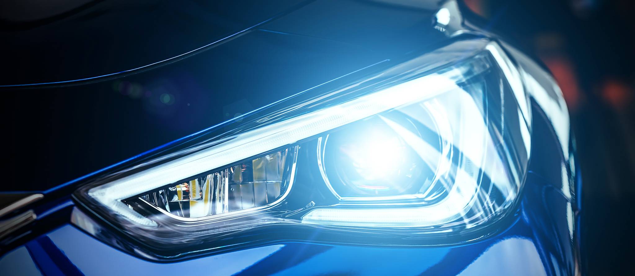 Phares d’autos : de nouvelles signatures visuelles