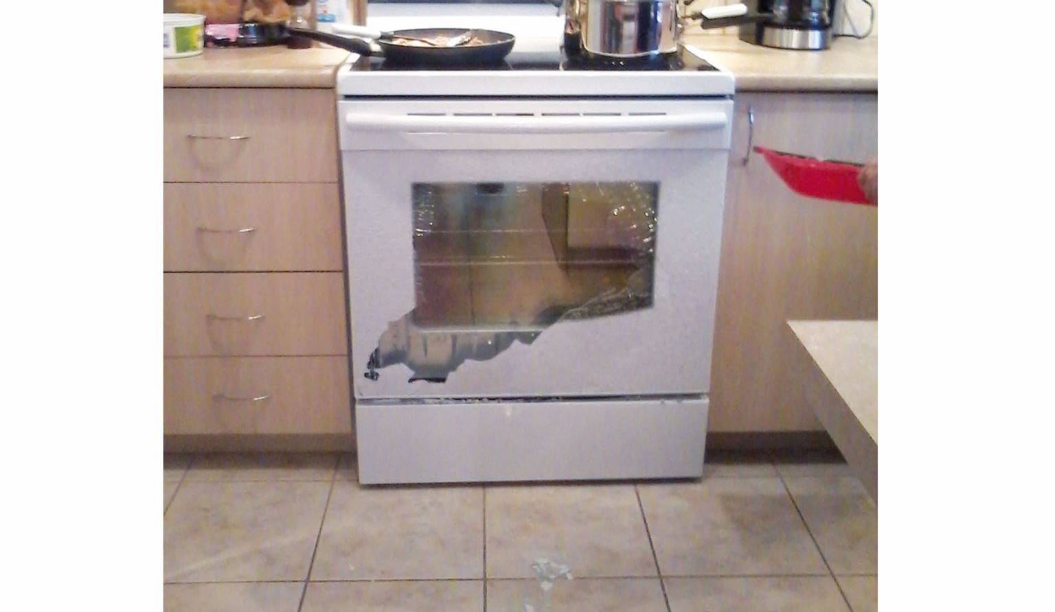 Cas vécu: la vitre d’une cuisinière Samsung craque en mille morceaux