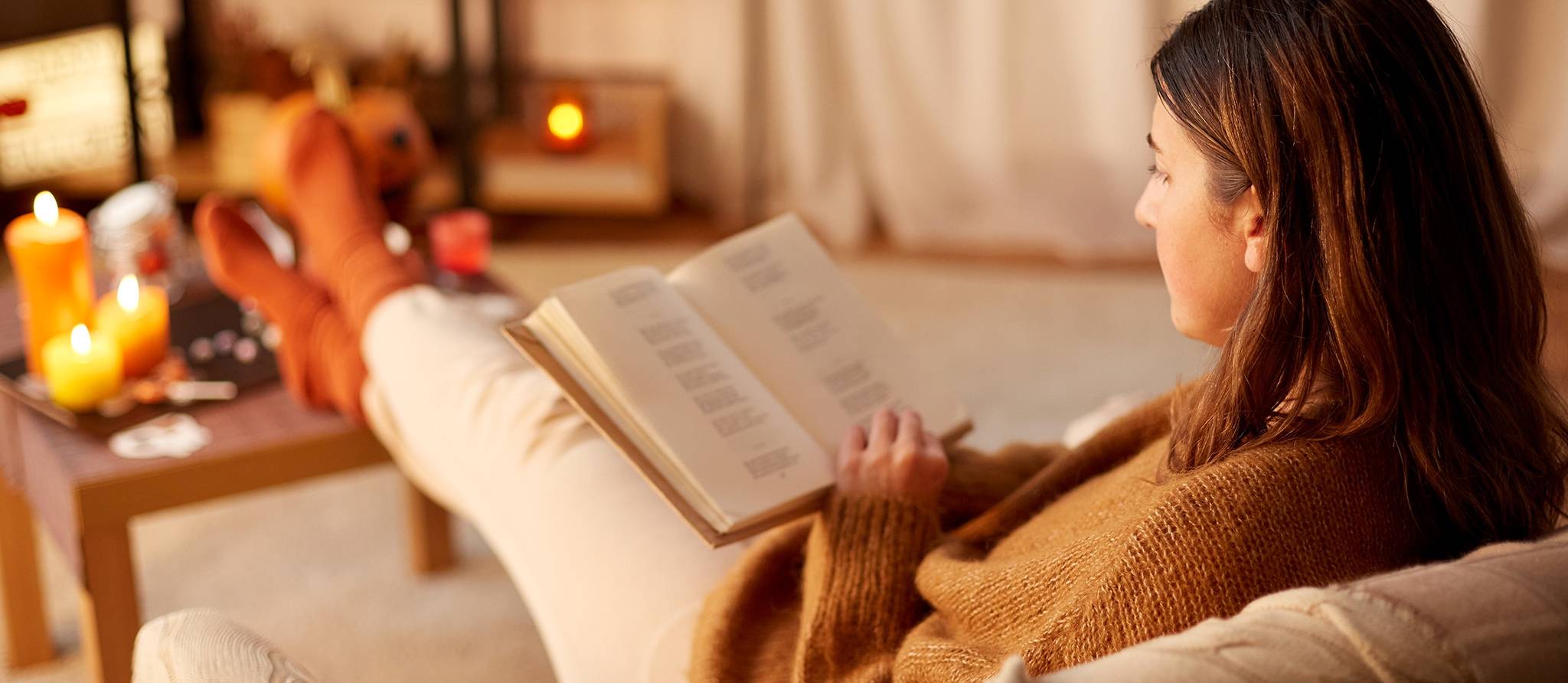 Lire avec peu de lumière est mauvais pour la vue