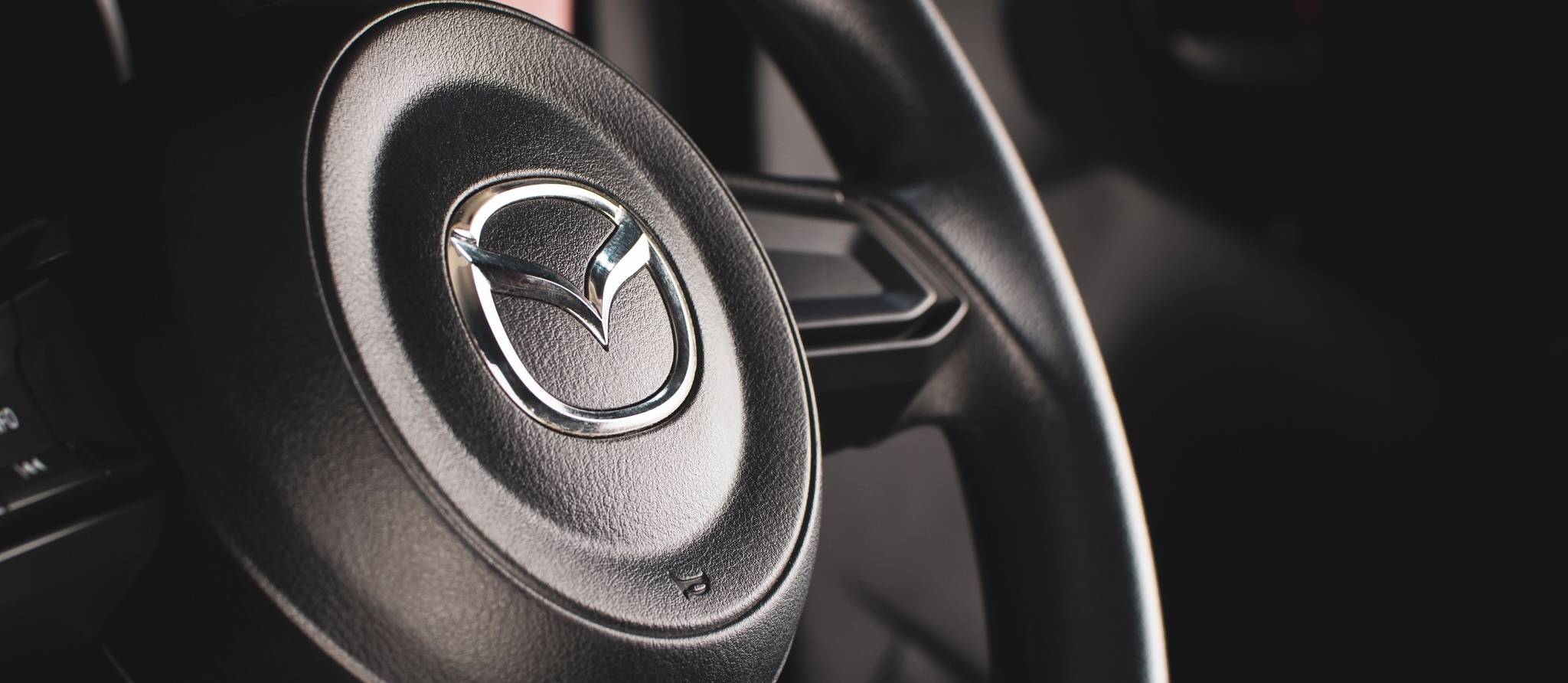 Près de 35 000 Mazda 3 et CX-30 rappelés pour un défaut des coussins gonflables
