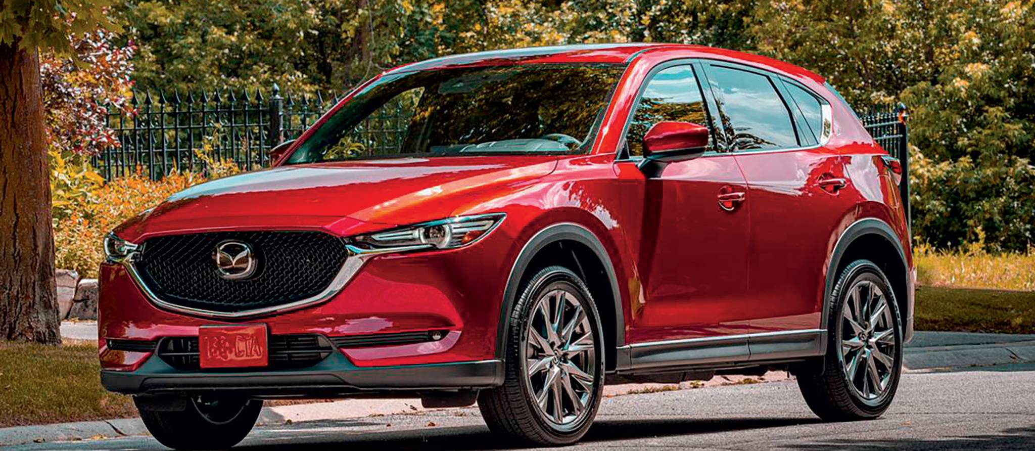 J’ai un Mazda CX-5 2018 avec 55 000 km au compteur. Le concessionnaire me dit qu’il perd de l’huile et qu’il faut le réparer au coût de 5 600 $. Il m’offre aussi, pour 800 $ de plus, de changer le moteur pour un neuf, ce que j’ai fait. Ai-je des recours?