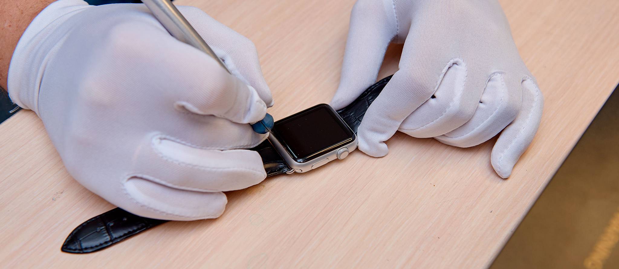 La réparation des bracelets d’activité et des montres connectées