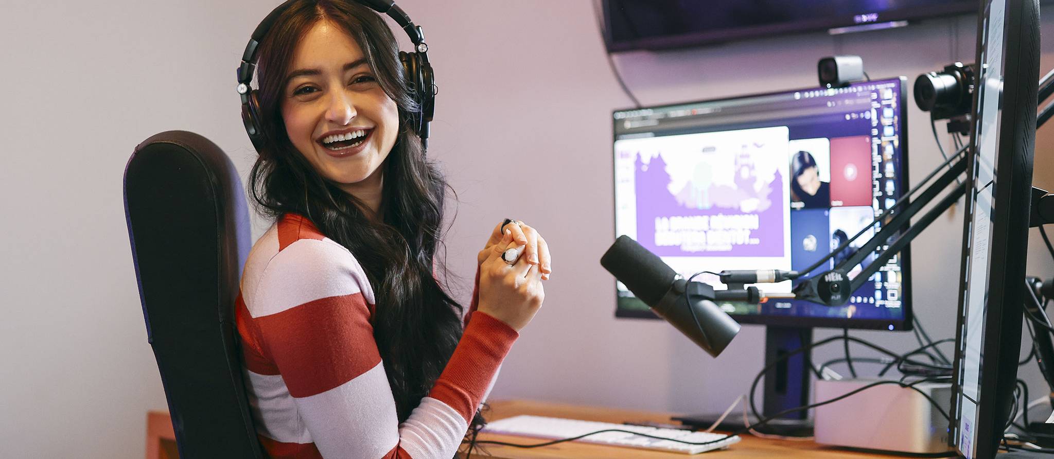 Épreuves ministérielles du secondaire : révisez sur TikTok et YouTube avec Emy Lalune