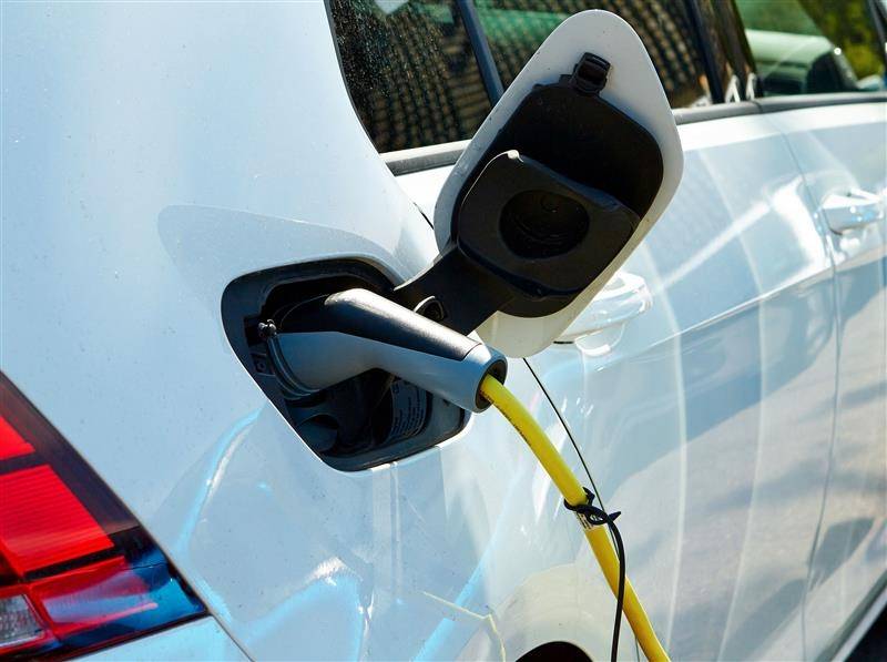 Véhicules électriques: montants des subventions en 2026 (Québec)