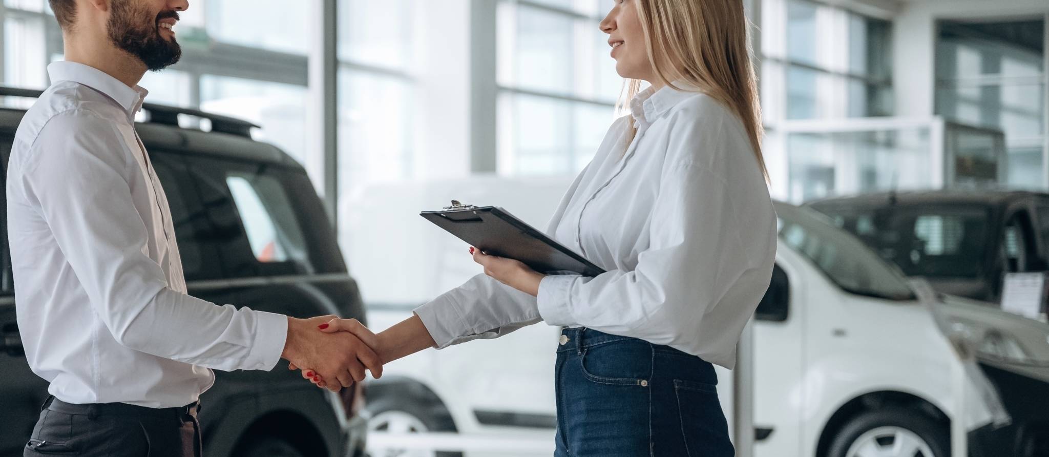 Est-ce une bonne idée de faire appel à un courtier automobile pour m’aider à négocier l’achat de mon prochain véhicule ?