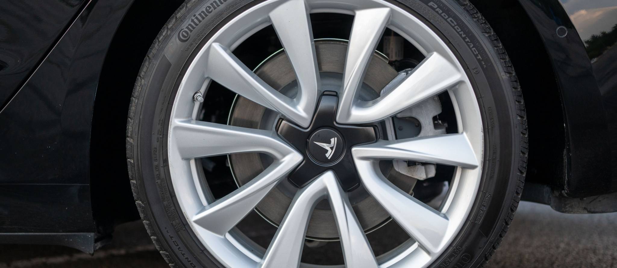 Comment choisir des pneus pour votre véhicule électrique
