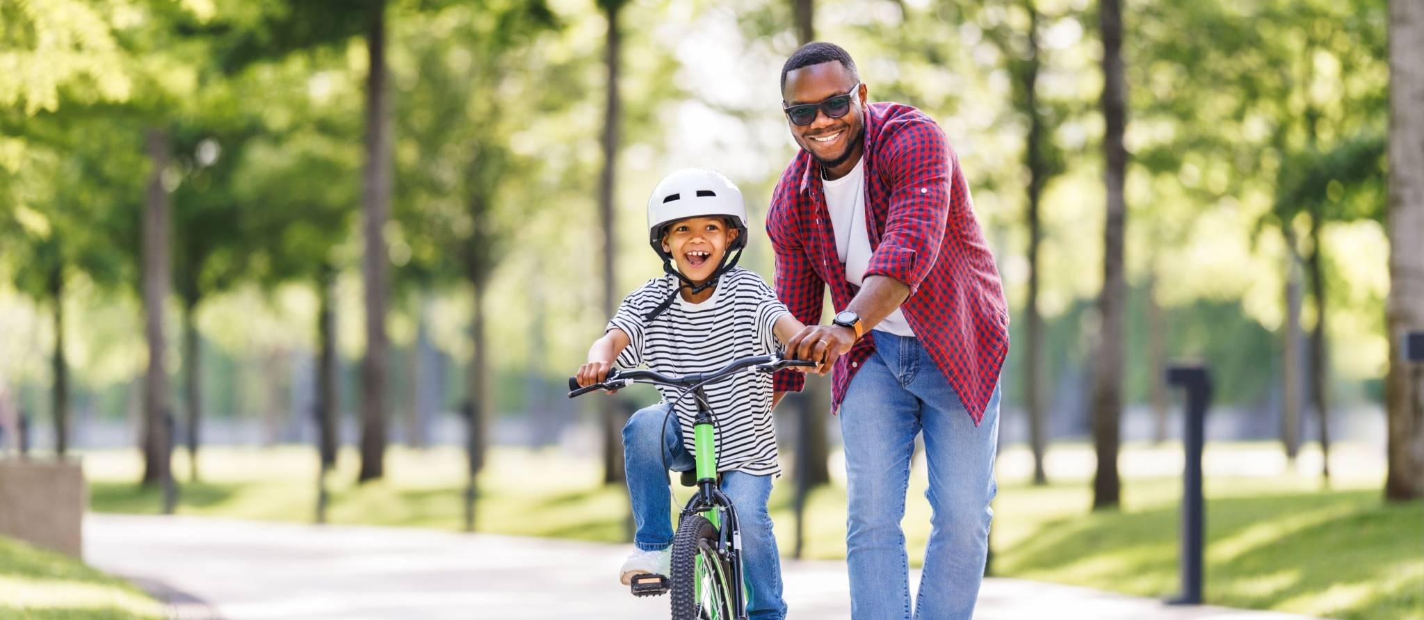 Enfants à vélo: se déplacer en toute sécurité