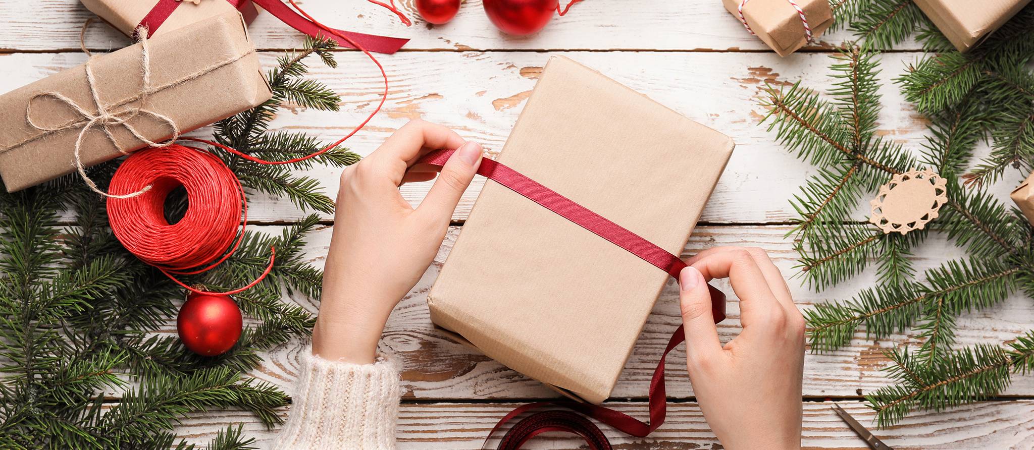 Des solutions de rechange écolos aux emballages cadeaux