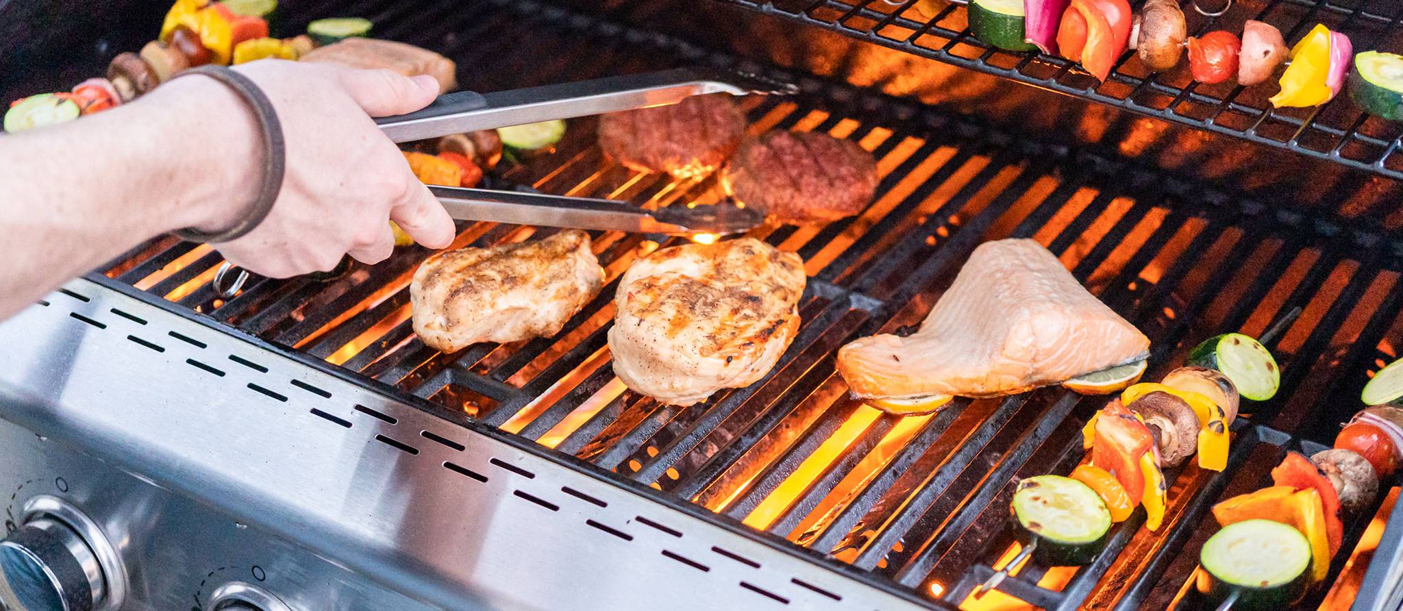 4 bons BBQ au propane à 500 $ ou moins