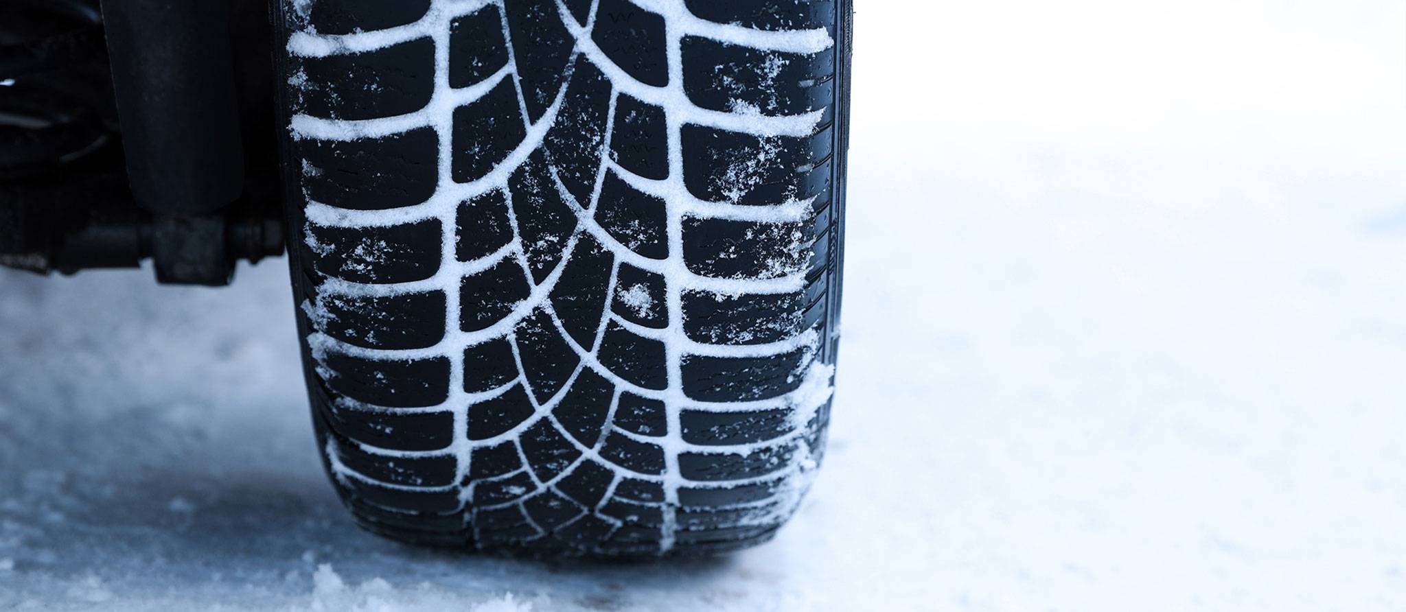 Comment choisir le meilleur pneu d'hiver