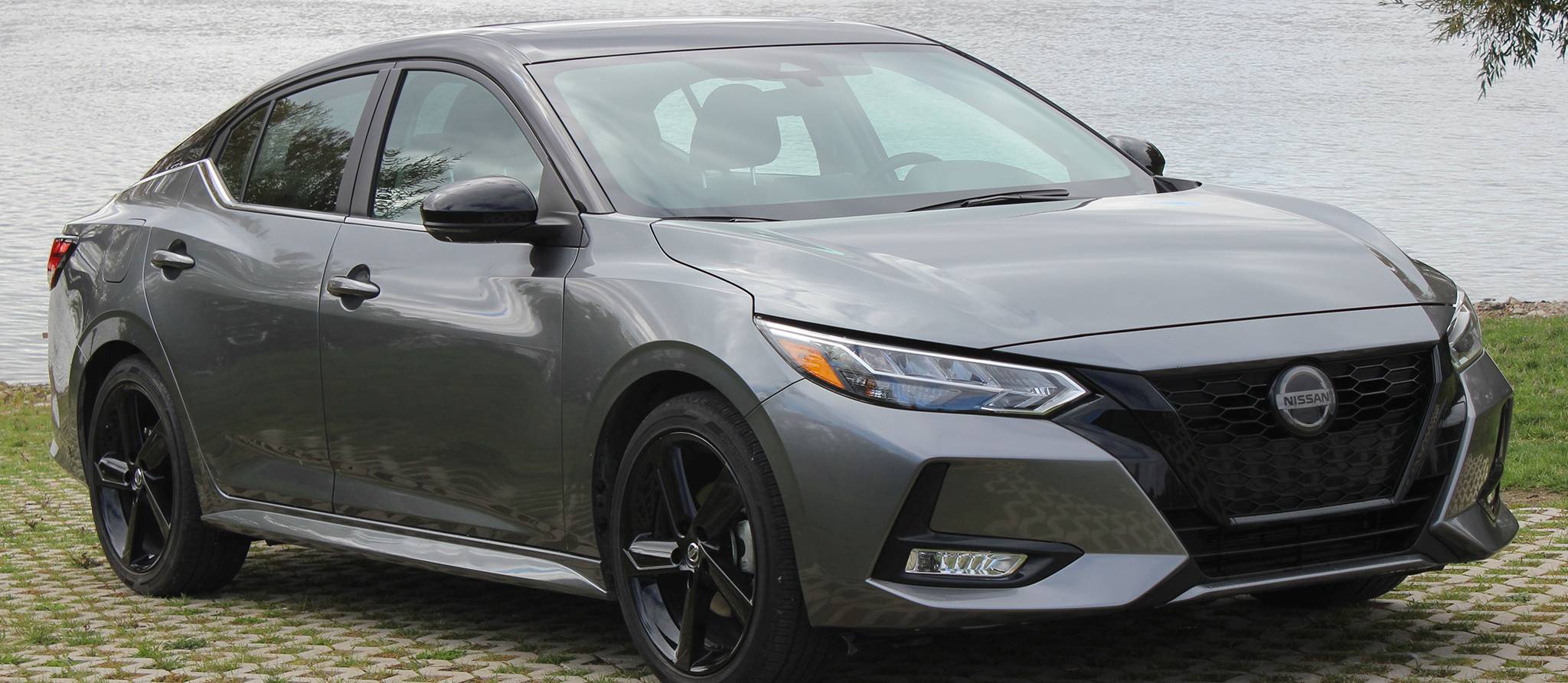 Nissan-Sentra