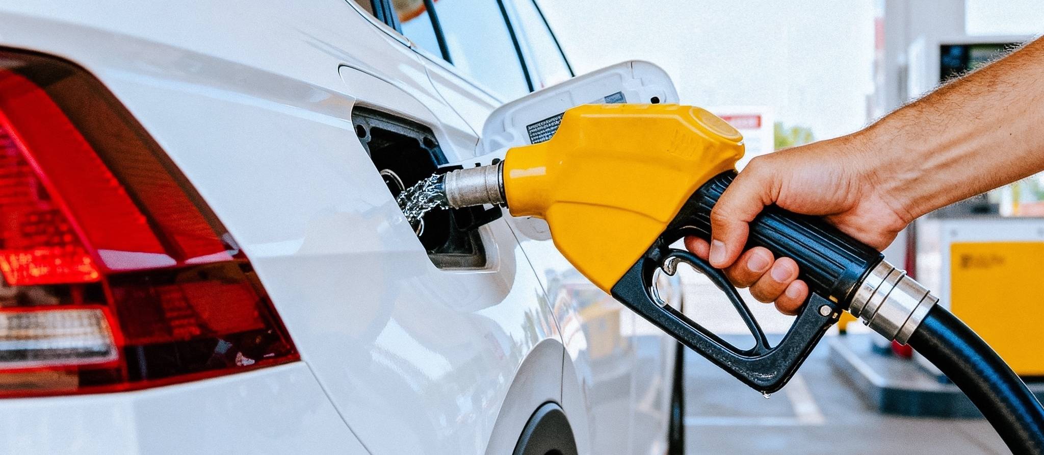 Prix de l’essence : des économies possibles grâce aux cartes-cadeaux ?