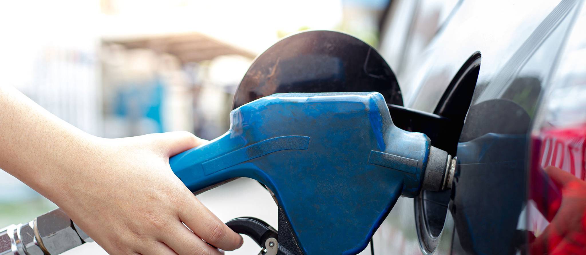 Prix de l’essence : des économies possibles grâce aux cartes-cadeaux ?