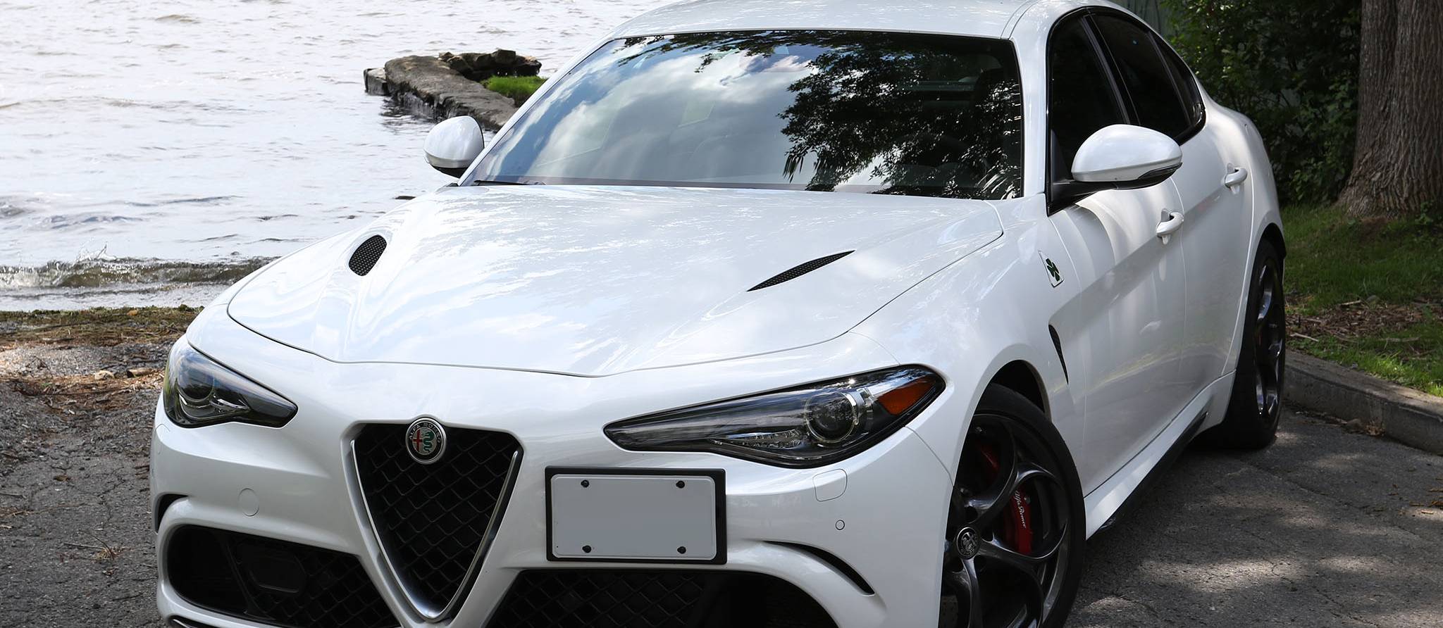 Giulia Quadrifoglio: extrême jusqu’au bout des pneus!