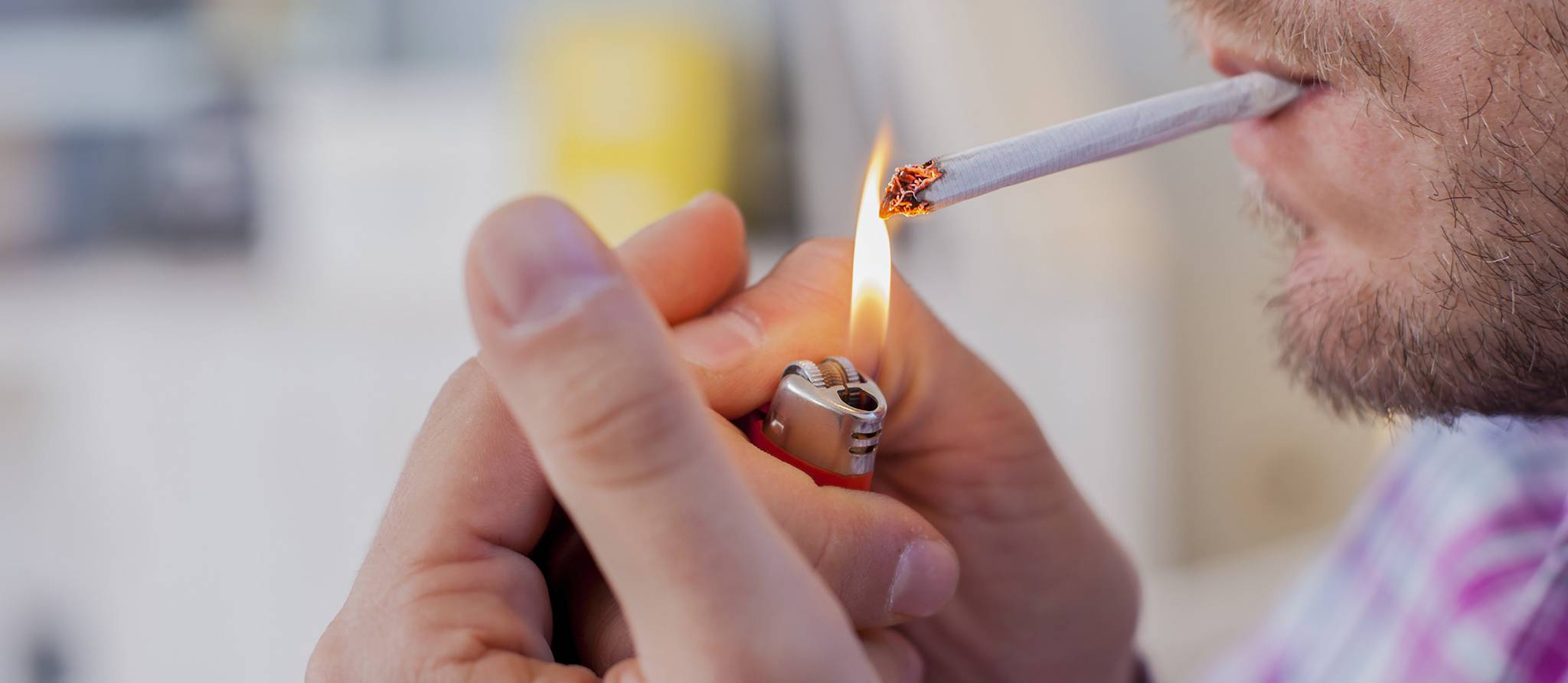Interdiction de fumer du pot: 90 jours pour modifier le bail