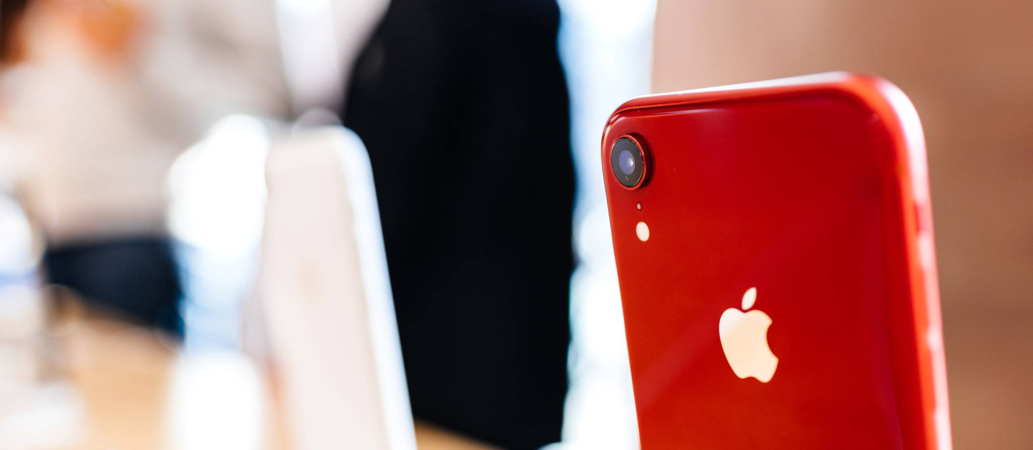 Baisse des ventes de téléphones chez Apple et Samsung