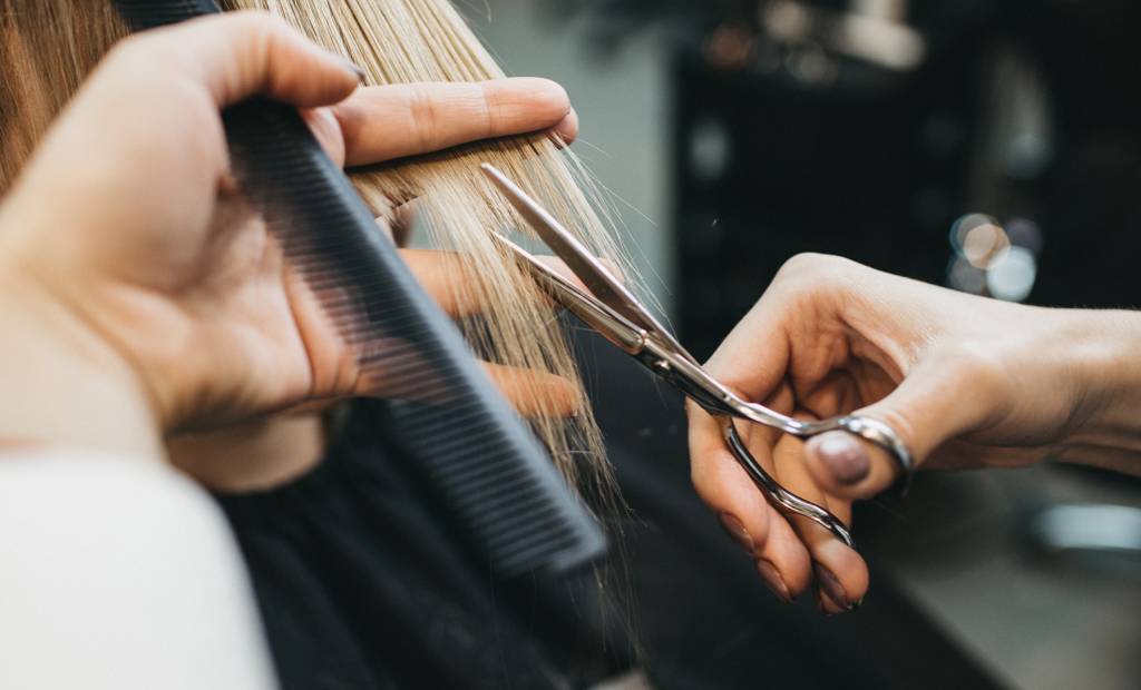 Salons de coiffure : la transparence manque de nuances