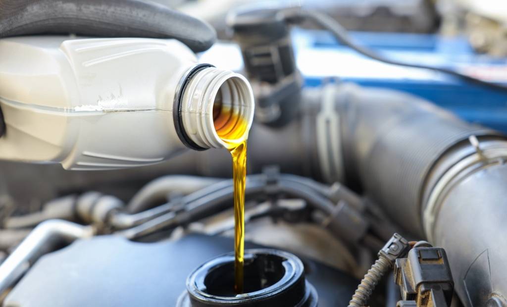 Est-ce que l’huile de moteur a une date d’expiration?
