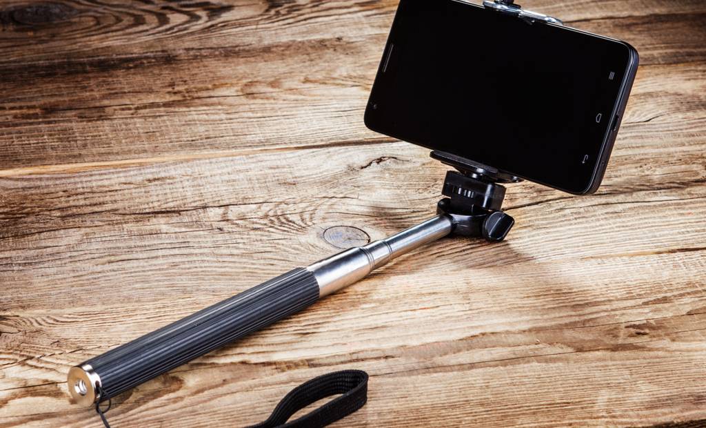 Pourquoi j'aime ma perche à «selfie»