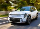 2026_Kia_EV9_01.jpg
