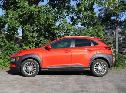 2018_Hyundai_Kona_03_profil