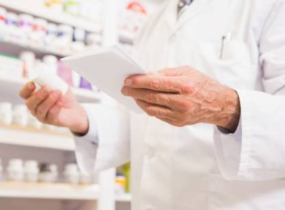 pharmacien-medicaments-biosimilaires