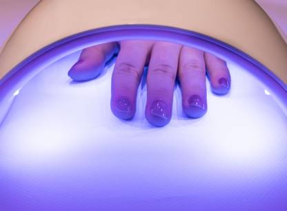 Les vernis semi-permanents avec du TPO interdits en Europe. Qu’en est-il ici ?