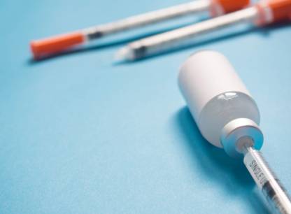 Toxine botulique et agents de comblement : la jeunesse en seringues ?