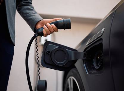 Quel est le pourcentage de chargement à privilégier pour maximiser la durée de vie de la batterie d’un véhicule électrique?