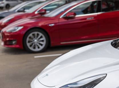 Les véhicules électriques sont-ils freinés par les requins de la Bourse?