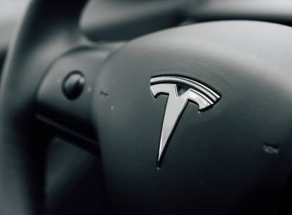 tesla-autopilot