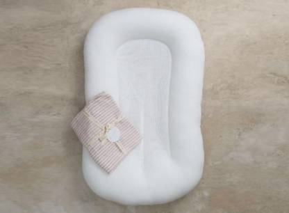 Nids et coussins pour bébés