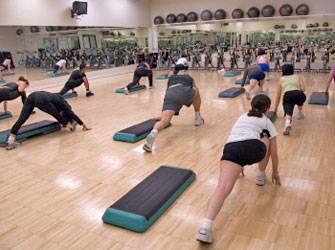 Vous allez a gym? Une centaine d'entre eux ferment leurs portes