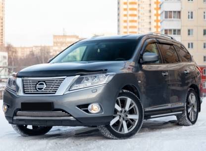 Nissan-Pathfinder-2015.jpg