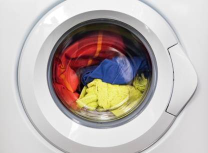 Filtrer les microplastiques dans la laveuse
